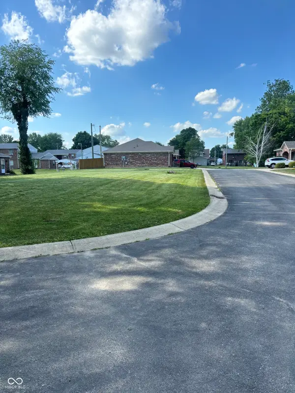 620 Peper Drive, Lebanon, IN 46052