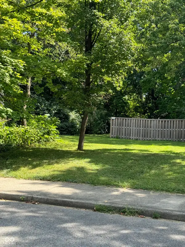 1121 N Tacoma Avenue, Indianapolis, IN 46201