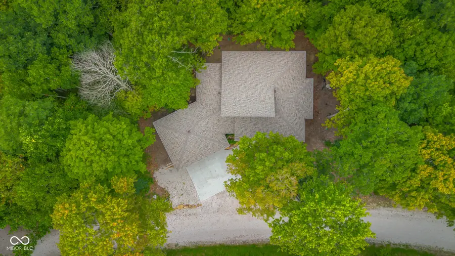 214 Woods Lane, Nashville, IN 47448 - Image #3