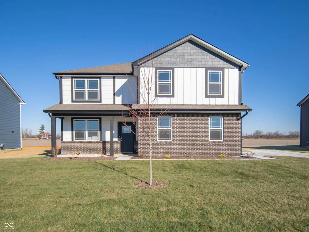 7888 Magnolia Street, New Palestine, IN 46163 - Image #1