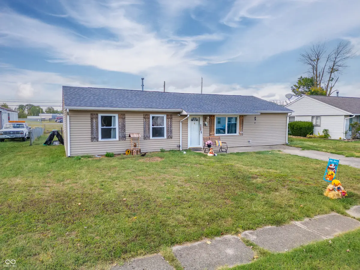 608 Sunset Drive, Edinburgh, IN 46124 - Image #1