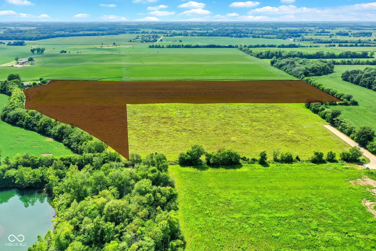 1002 Boggstown Road, Shelbyville, IN 46176 - Image #1