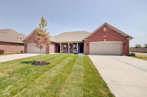 2843 Grandview Lane, Greenwood, IN 46143