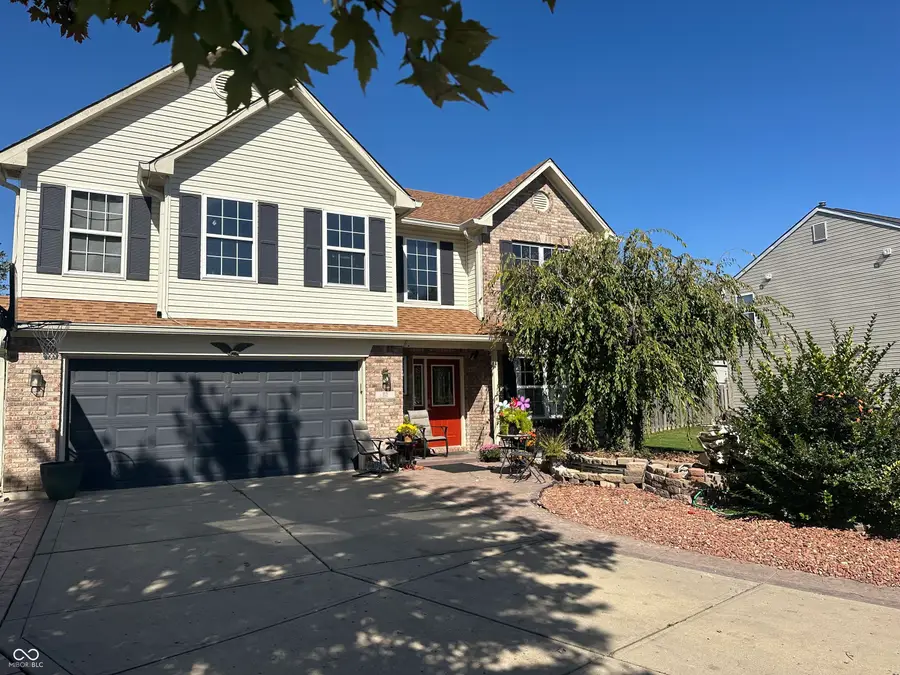 82 Pin Oak Court, Whiteland, IN 46184 - Image #2