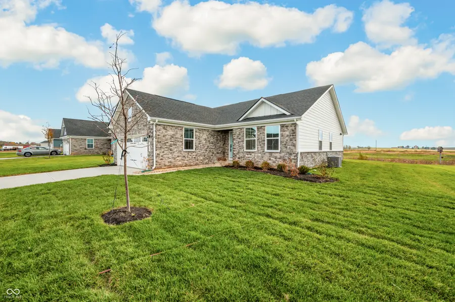 1119 Senate Drive, Edinburgh, IN 46124 - Image #2