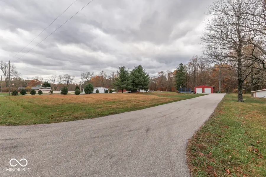 8190 Beech Grove Road, Martinsville, IN 46151 - Image #3