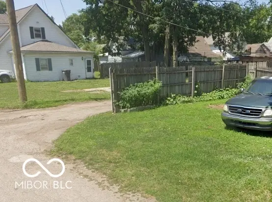 2812 Wilcox Street, Indianapolis, IN 46222 - Image #2