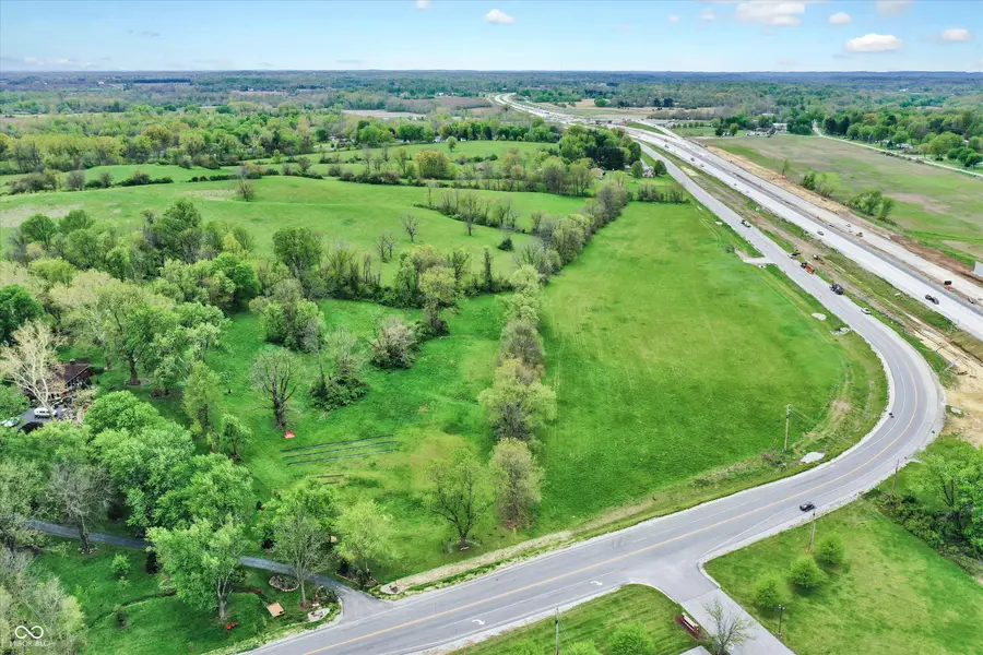 100 Bluff Creek Parkway, Greenwood, IN 46143 - Image #3