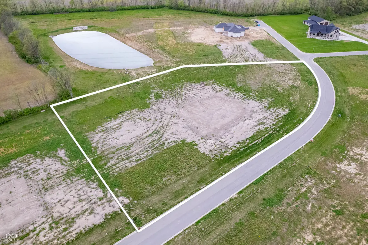 2724 S Kings Way, New Palestine, IN 46163 - Image #1