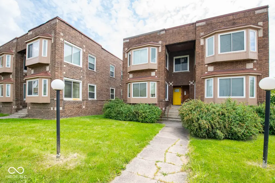 59 W Fall Creek Pkwy S Drive, Indianapolis, IN 46208 - Image #2