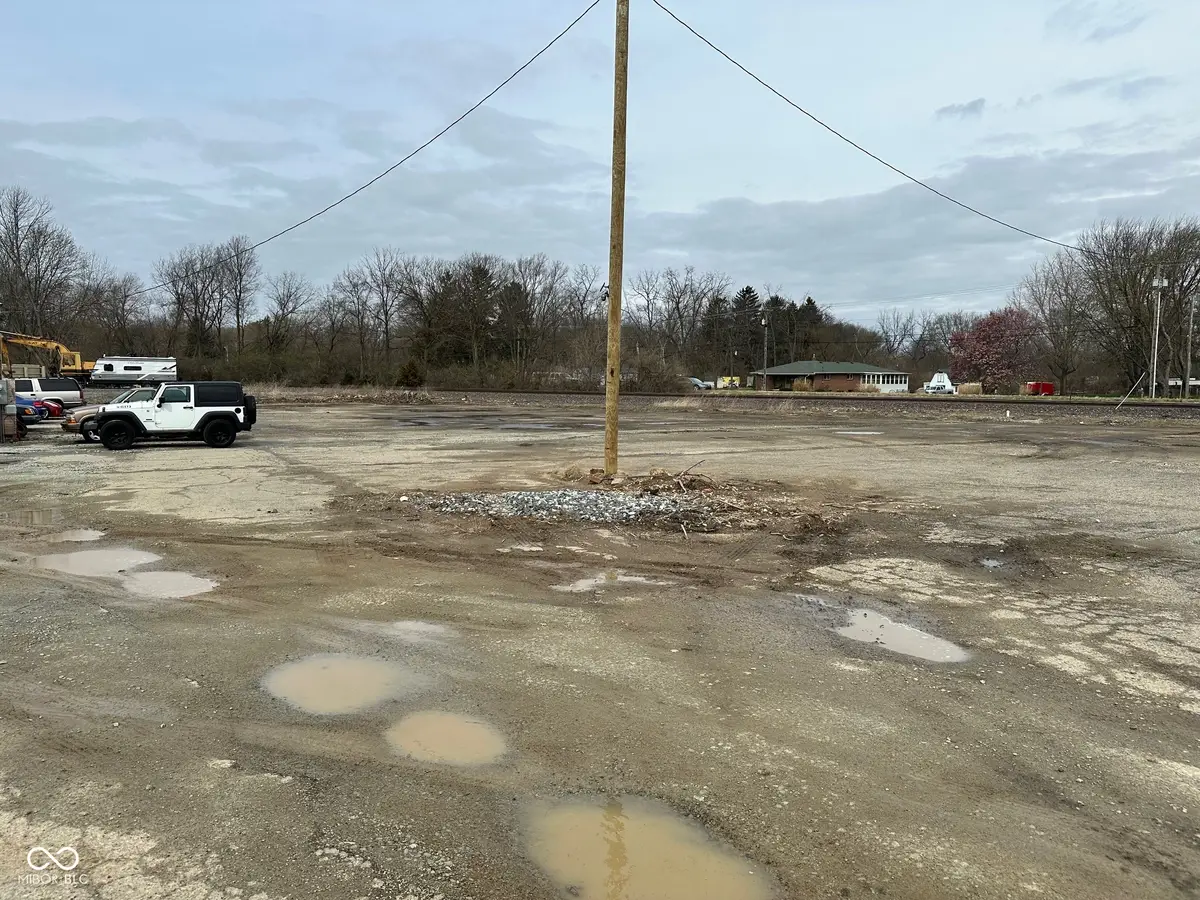 4998 E St. Rd. 67, Chesterfield, IN 46017 - #1