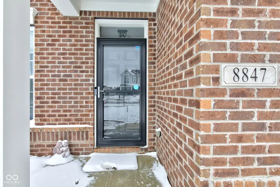 8847 Castleblaney Drive, Brownsburg, IN 46112 - Image #3