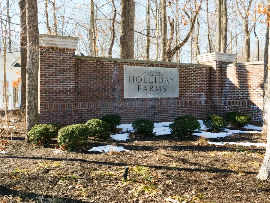 10885 Dartmoor Court, Zionsville, IN 46077 - Image #3