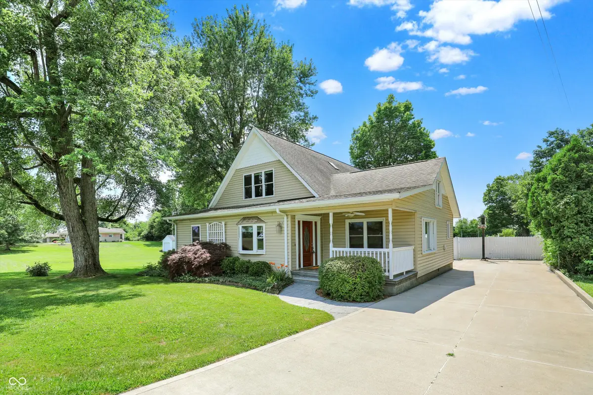 800 N 400 W, Bargersville, IN 46106 - Image #1