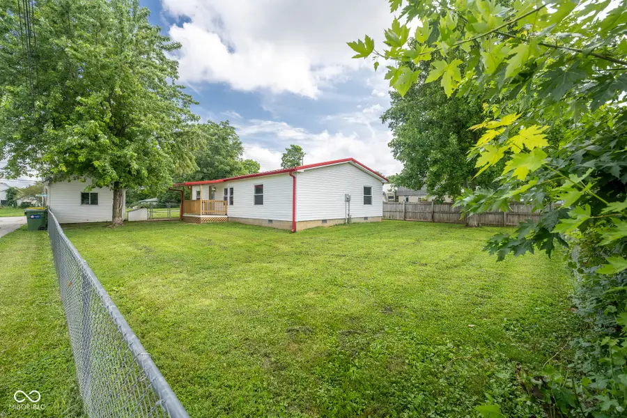 32 Martinsville Street, Greencastle, IN 46135 - Image #2