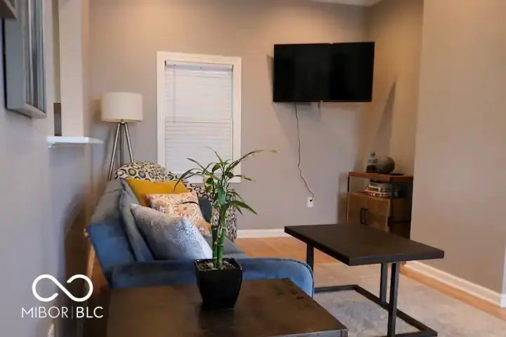 621 W 10th Street, Indianapolis, IN 46202 - Image #3