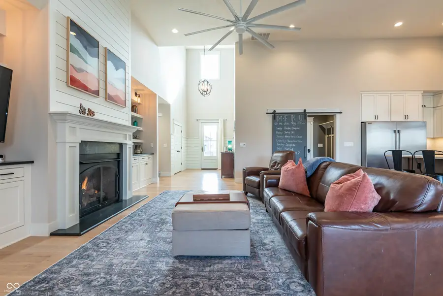 943 E Nicholas Lane, Ellettsville, IN 47429 - Image #3