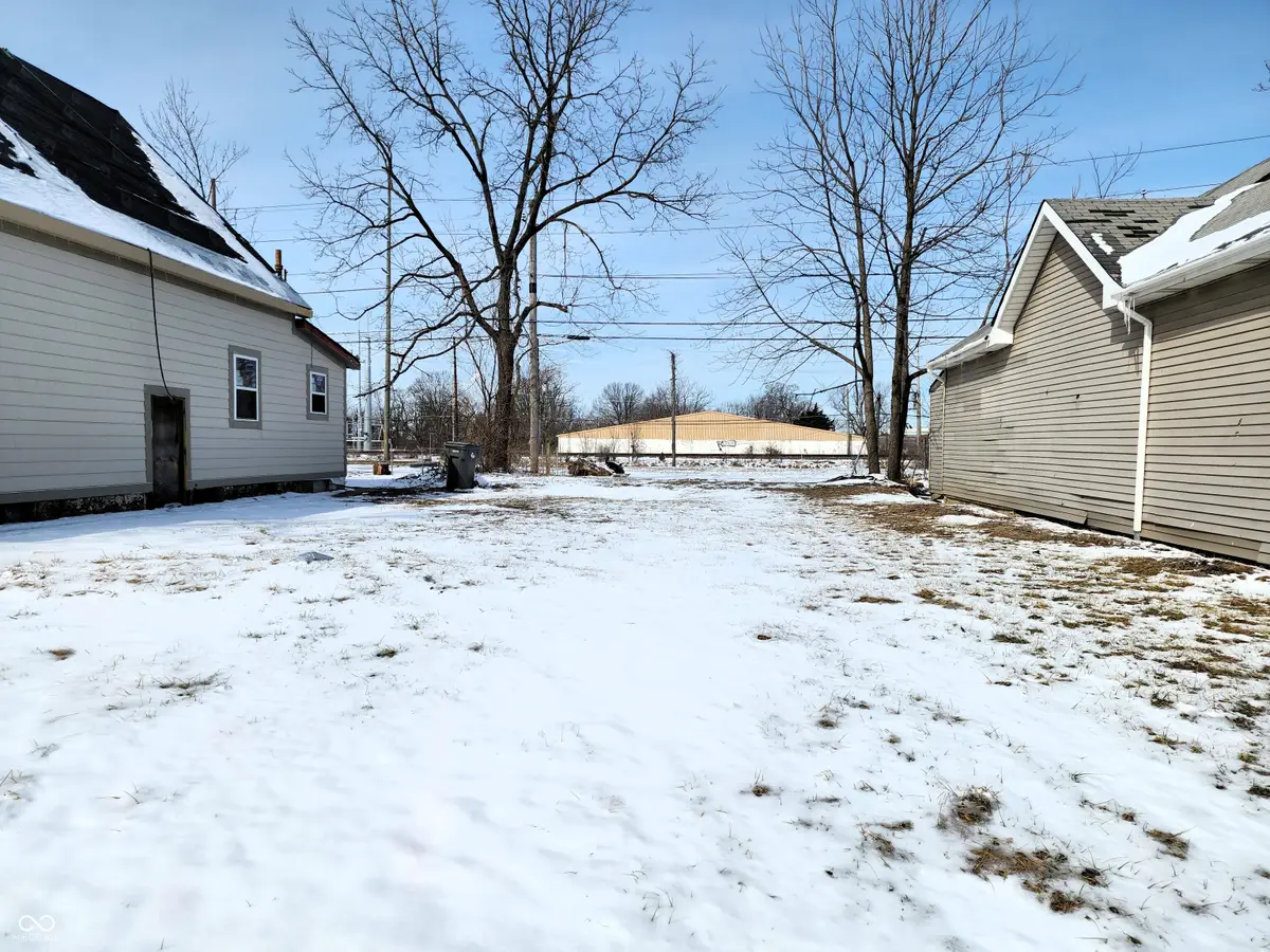 2422 E Brookside Avenue, Indianapolis, IN 46218 - Image #1