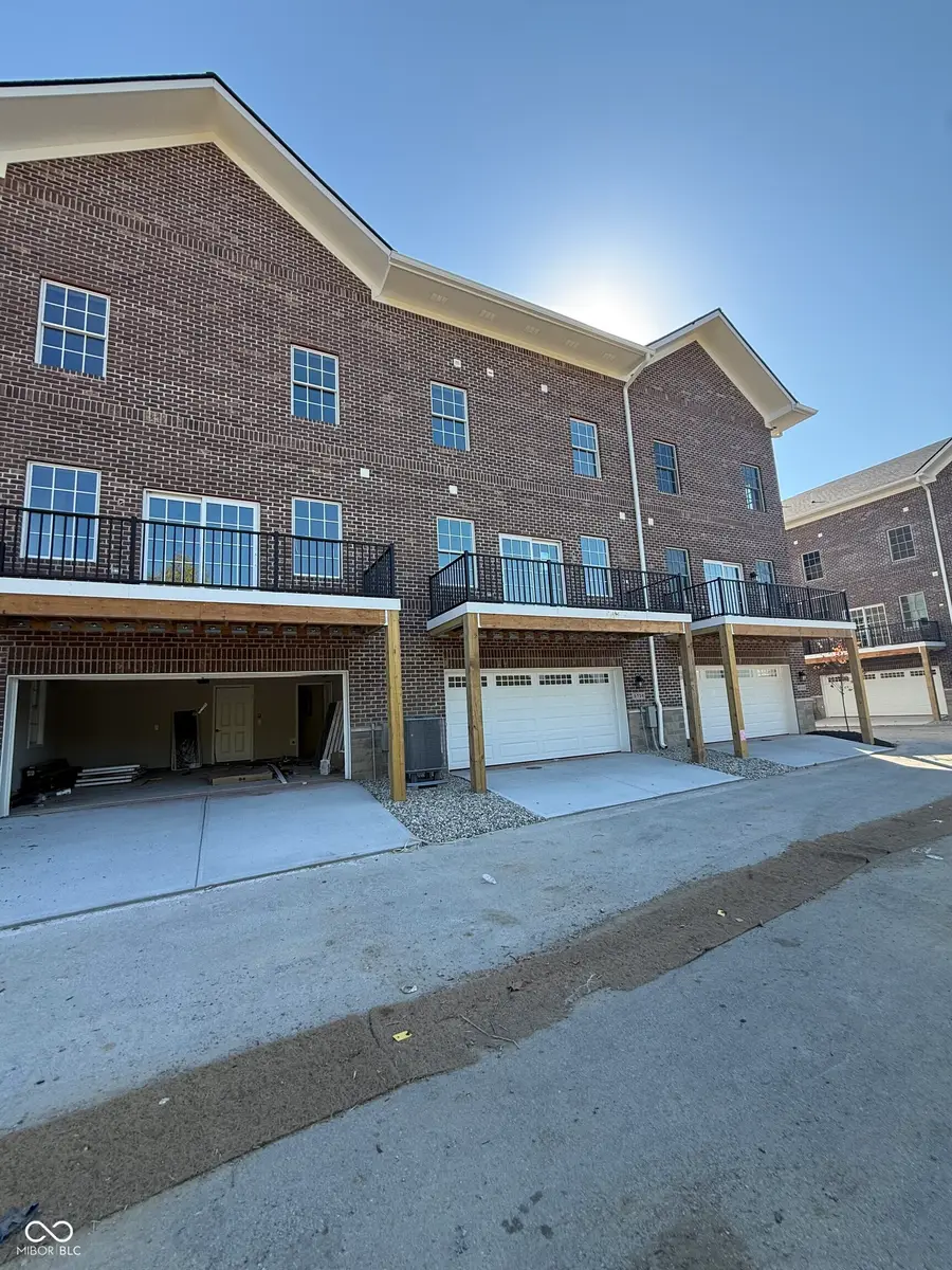 5740 Birtz Road, Lawrence Township, IN 46216 - Image #2