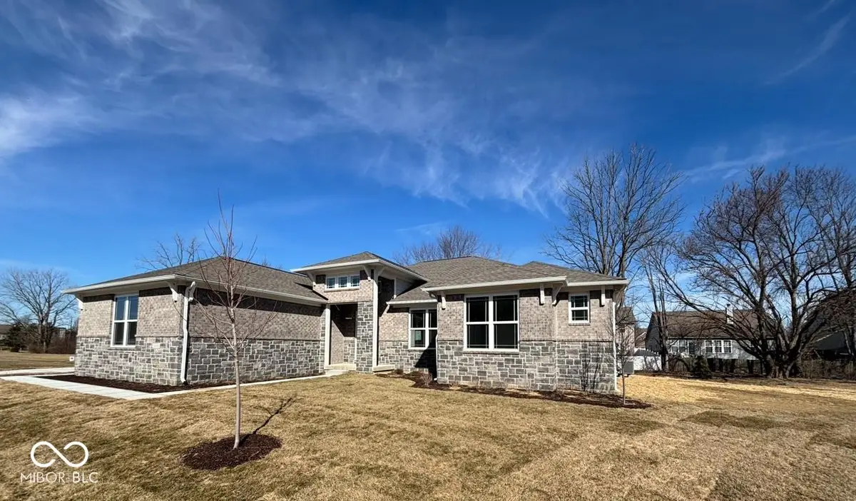 6890 Enclave Drive, McCordsville, IN 46055 - Image #1