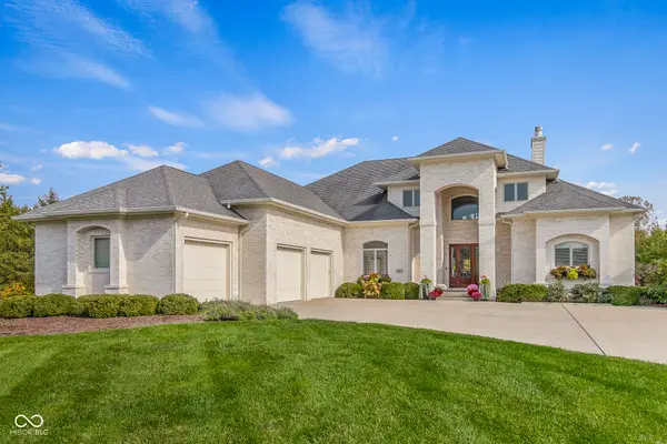 995 Westlake Hills Drive, Columbus, IN 47201