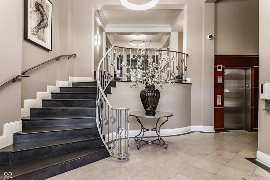 355 E Ohio Street #201, Indianapolis, IN 46204 - #3