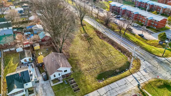 62 E Troy Avenue, Indianapolis, IN 46225