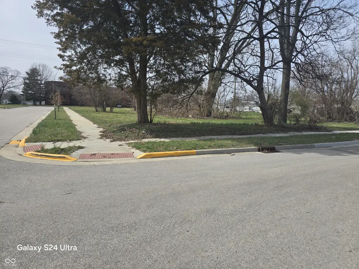 1227,1229,1231 S 13th Half Street, Terre Haute, IN 47802 - Image #1