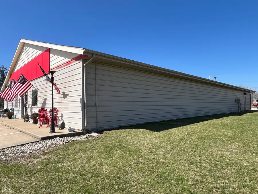 106 N Franklin Street, Dunkirk, IN 47336 - Image #2