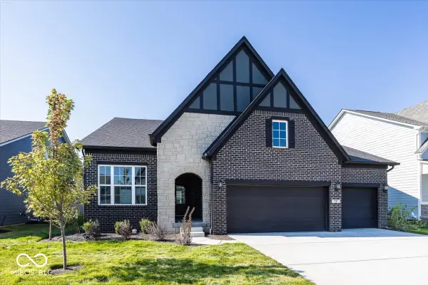 141 Creststone Boulevard, Westfield, IN 46074