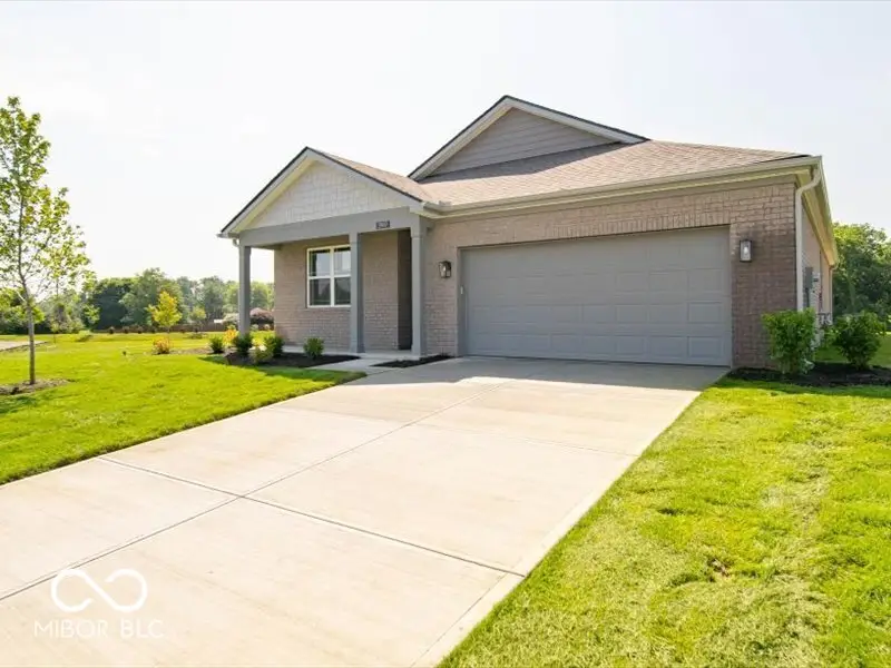3949 Donaldson Creek Court, Clayton, IN 46118 - Image #2