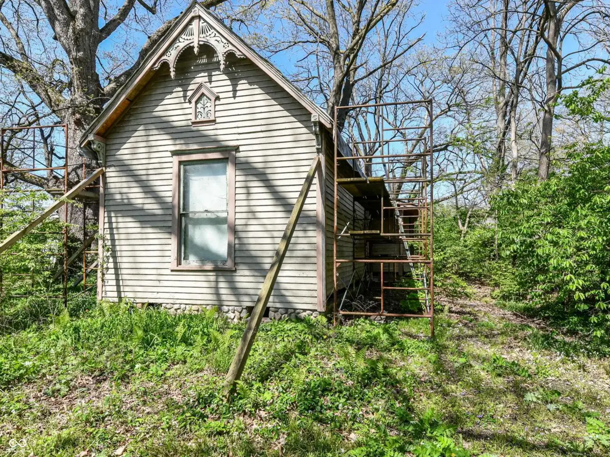 324 E Burgess Avenue, Indianapolis, IN 46219 - Image #1