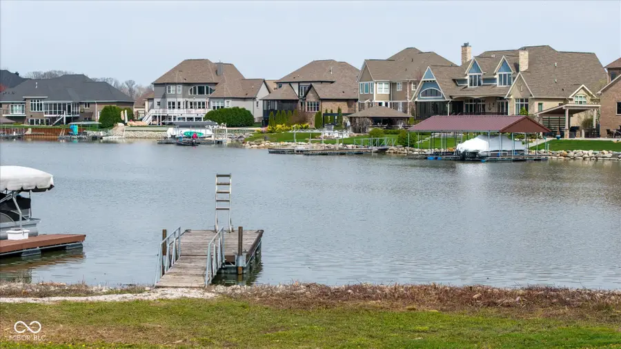 13612 Kingston Drive, Fishers, IN 46055 - Image #3