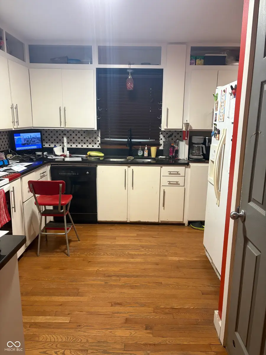 18 E North Street, New Palestine, IN 46163 - Image #3