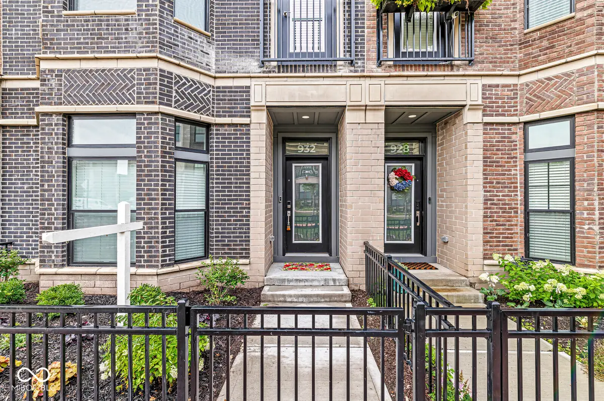 932 Veterans Way, Carmel, IN 46032 - Image #1