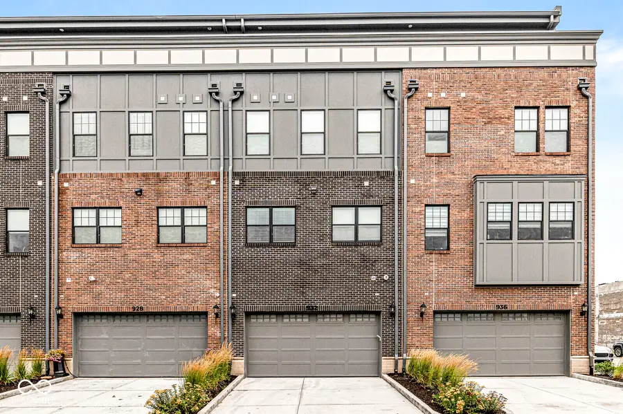 932 Veterans Way, Carmel, IN 46032 - Image #2