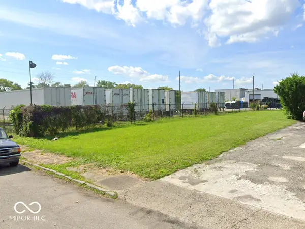 3830 E 11th Street, Indianapolis, IN 46201