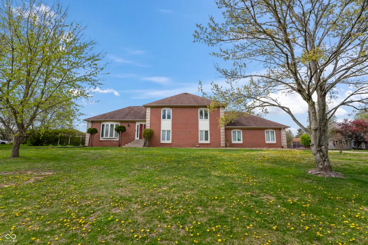 8031 Edgewood Court, Plainfield, IN 46168 - Image #1