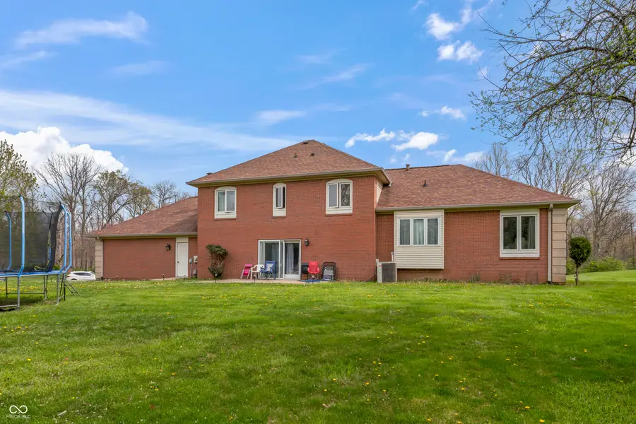 8031 Edgewood Court, Plainfield, IN 46168 - Image #3