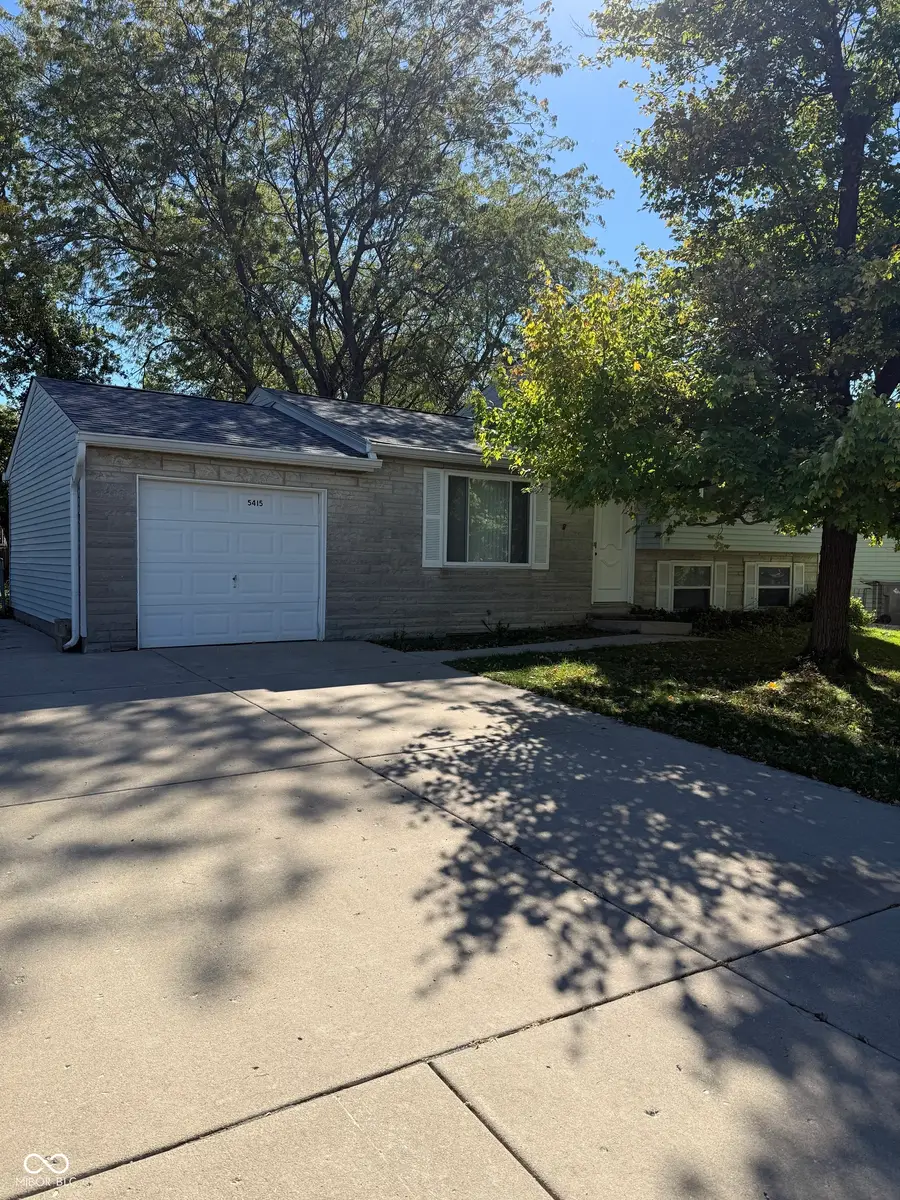 5415 Wagon Wheel Trail, Indianapolis, IN 46237 - Image #2