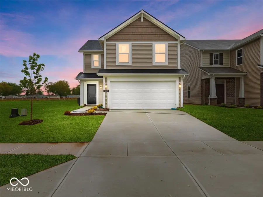 558 Plowman Drive, Shelbyville, IN 46176 - Image #2