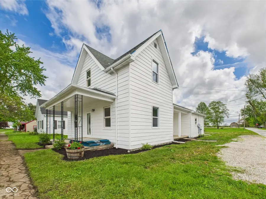 225 S Carthage Road, Charlottesville, IN 46117 - Image #3