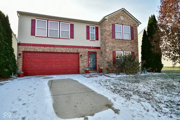 9955 Orange Blossom Trail, Fishers, IN 46038