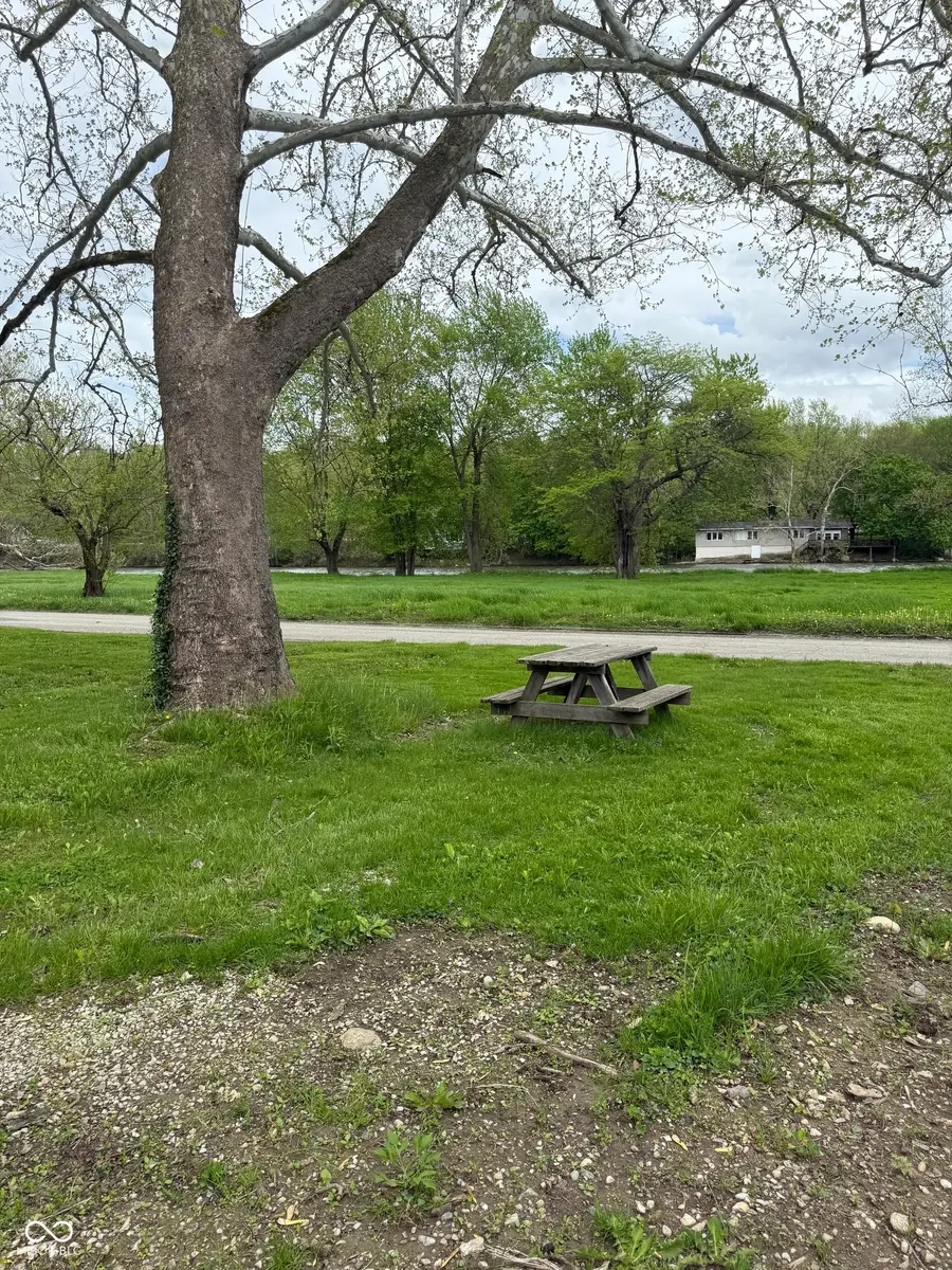 253 Riverwood Drive, Noblesville, IN 46062 - Image #2