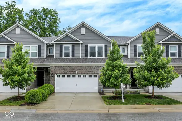 8266 Glacier Ridge Drive, Fishers, IN 46038