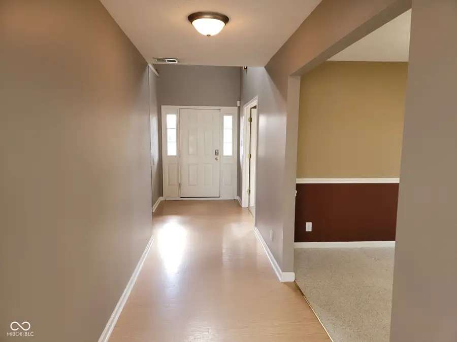 11754 Hamble Drive, Indianapolis, IN 46235 - Image #2