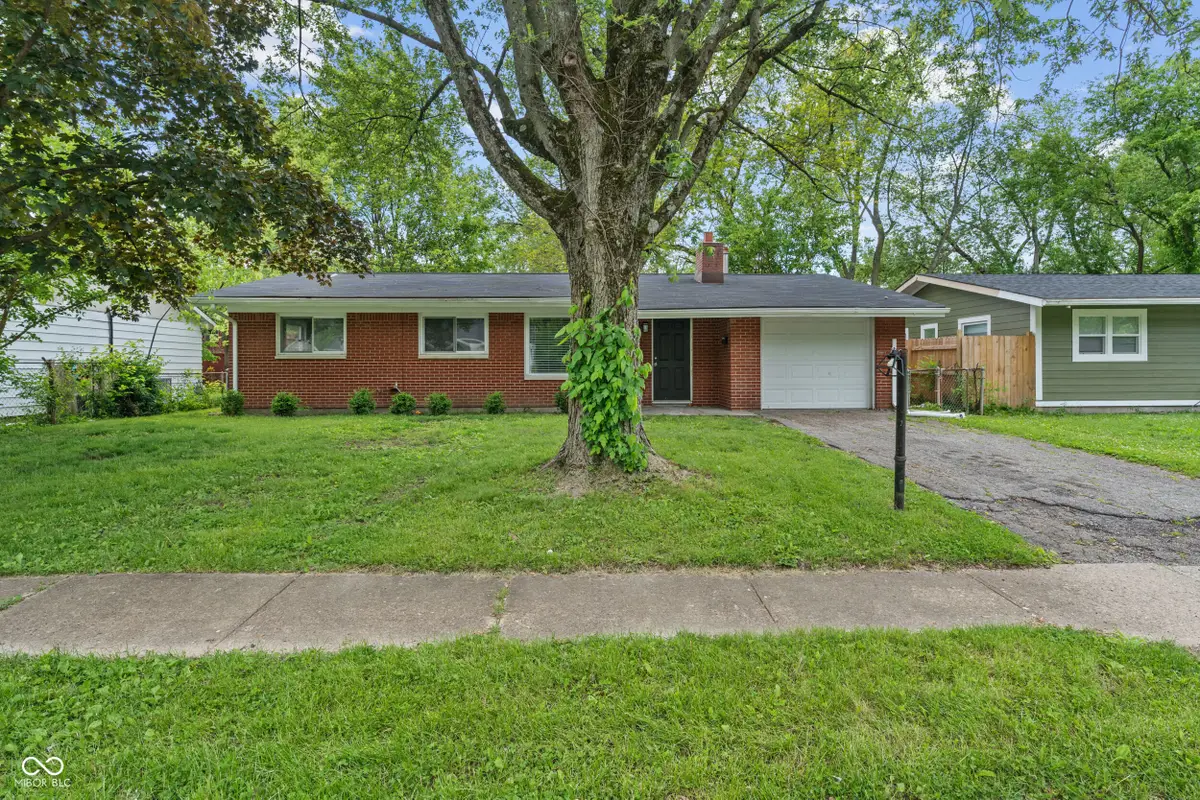8109 E Penway Street, Indianapolis, IN 46226 - Image #1