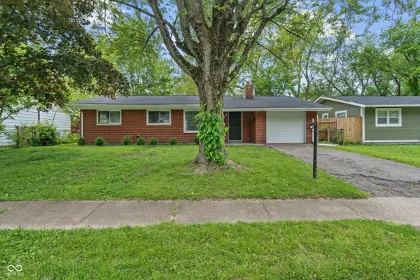 8109 E Penway Street, Indianapolis, IN 46226