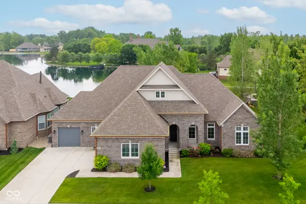 4359 Prairie Falcon Drive, Zionsville, IN 46077