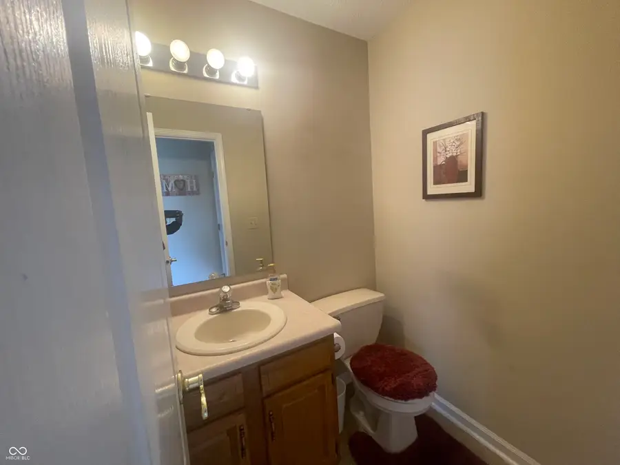 11621 Coastal Drive, Indianapolis, IN 46229 - Image #2